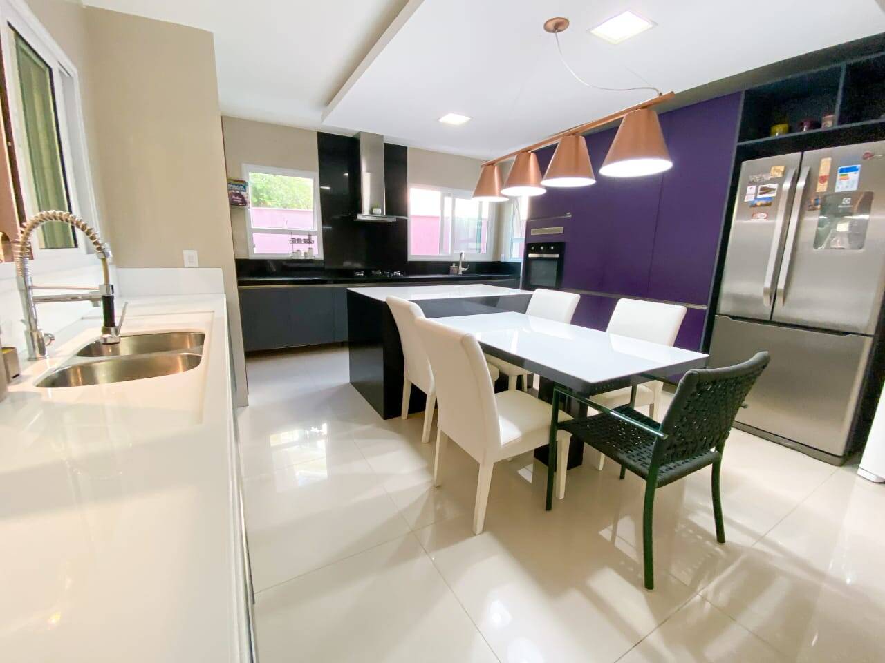 Casa, 5 quartos, 334 m² - Foto 4