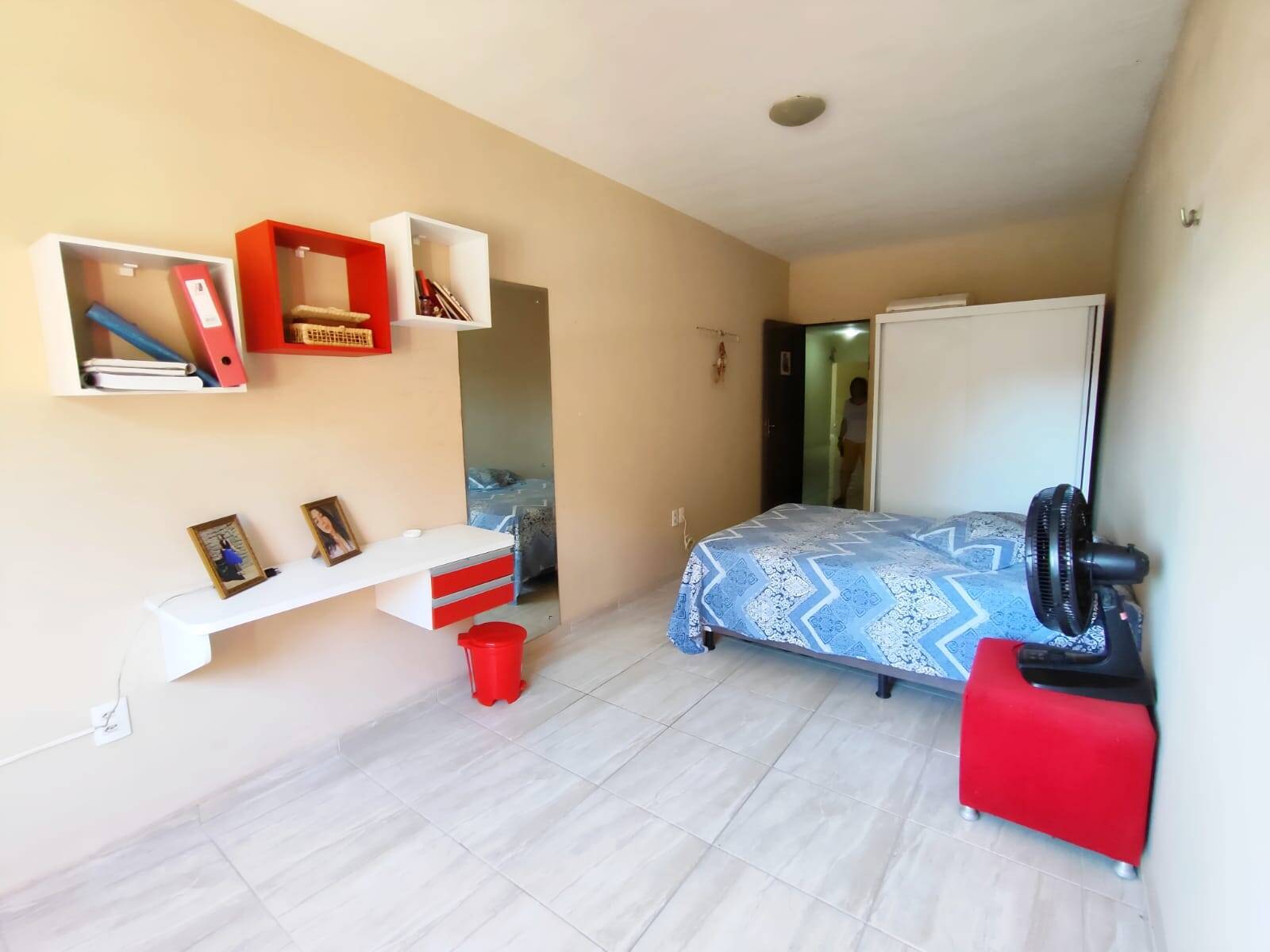Casa à venda com 3 quartos, 103m² - Foto 4