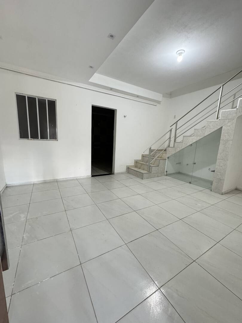 Casa, 4 quartos, 200 m² - Foto 2