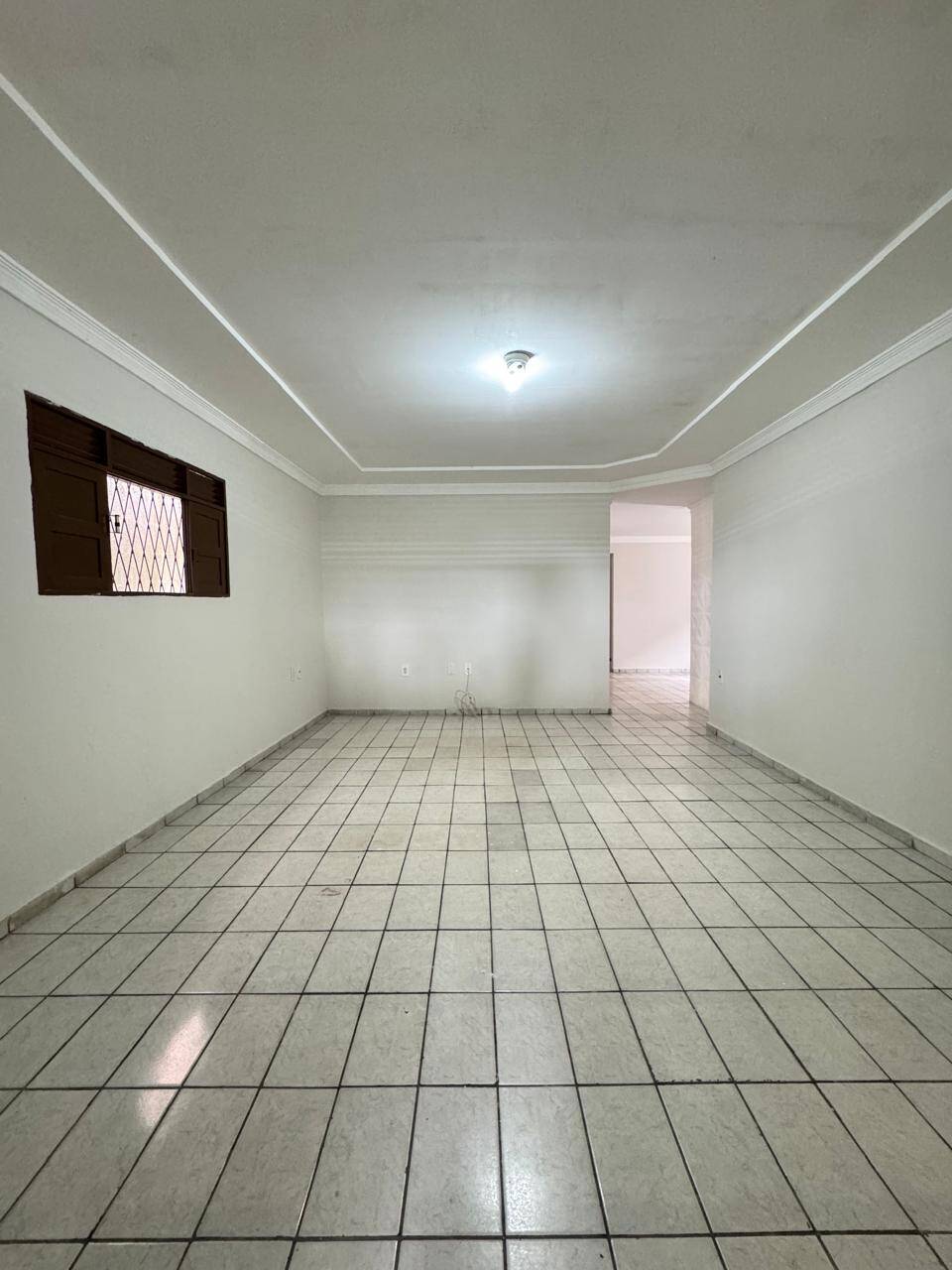 Casa à venda com 3 quartos, 300m² - Foto 5