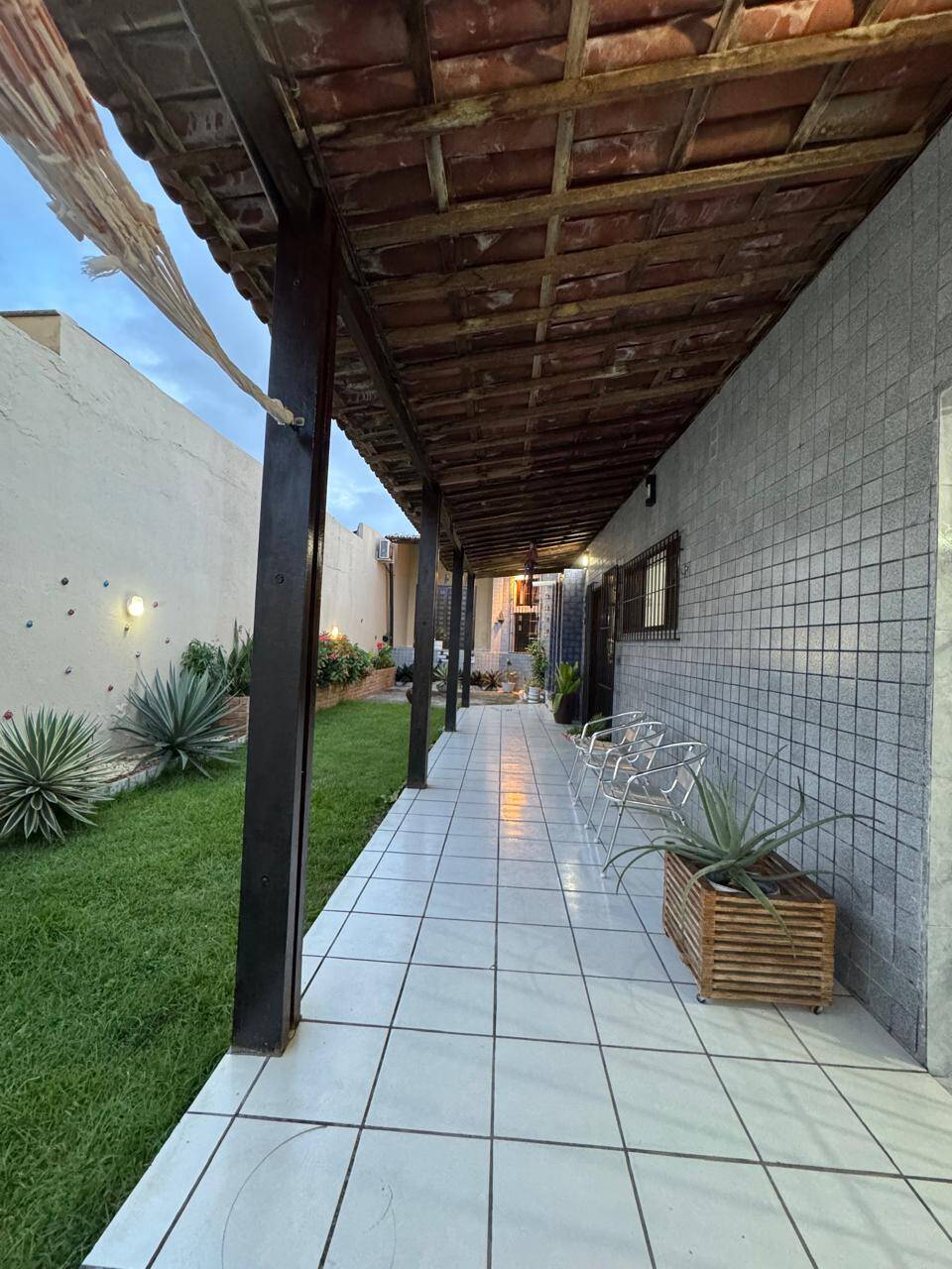 Casa para alugar com 3 quartos, 250m² - Foto 6