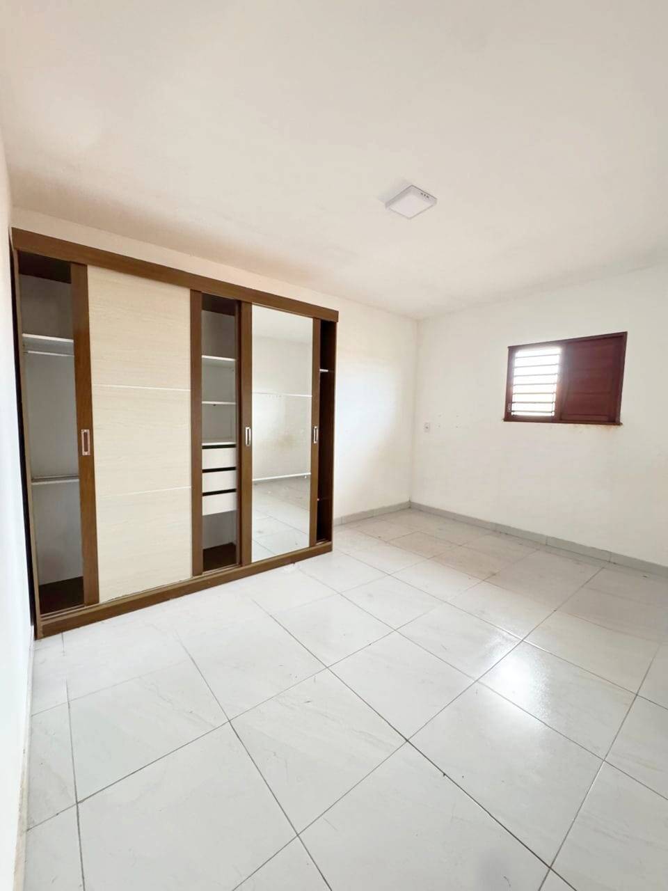 Casa para alugar com 3 quartos, 150m² - Foto 5