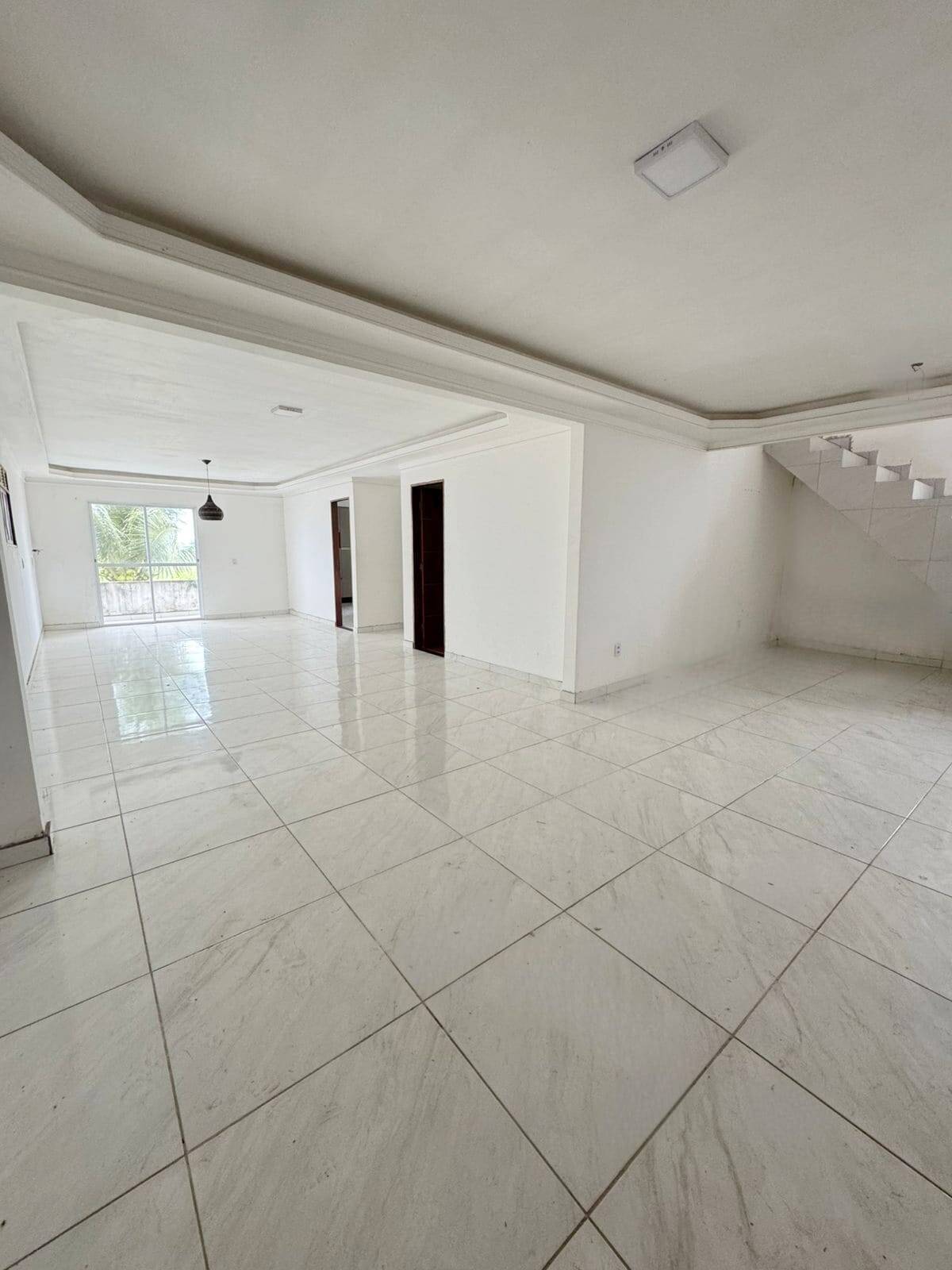 Casa para alugar com 3 quartos, 150m² - Foto 7