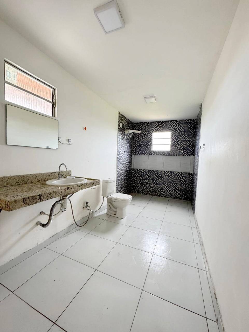 Casa para alugar com 3 quartos, 150m² - Foto 9