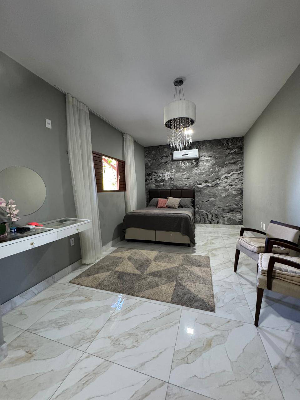 Casa à venda com 3 quartos, 600m² - Foto 7