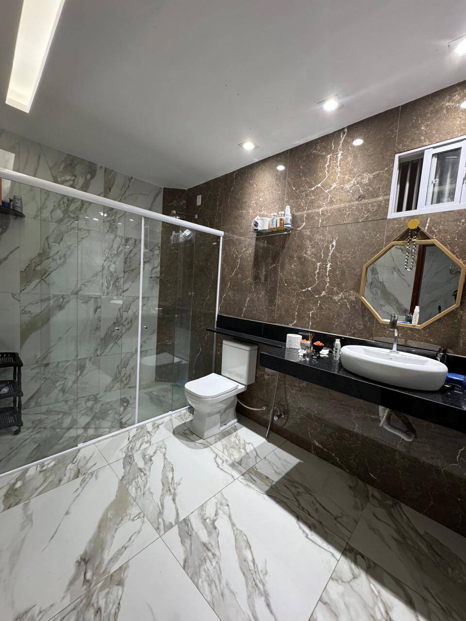 Casa à venda com 3 quartos, 600m² - Foto 15
