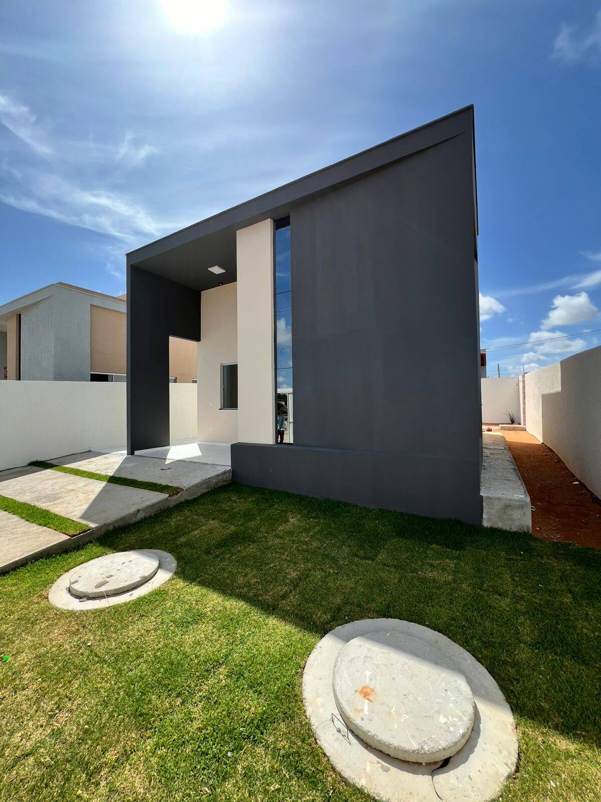 Casa à venda com 2 quartos, 56m² - Foto 3