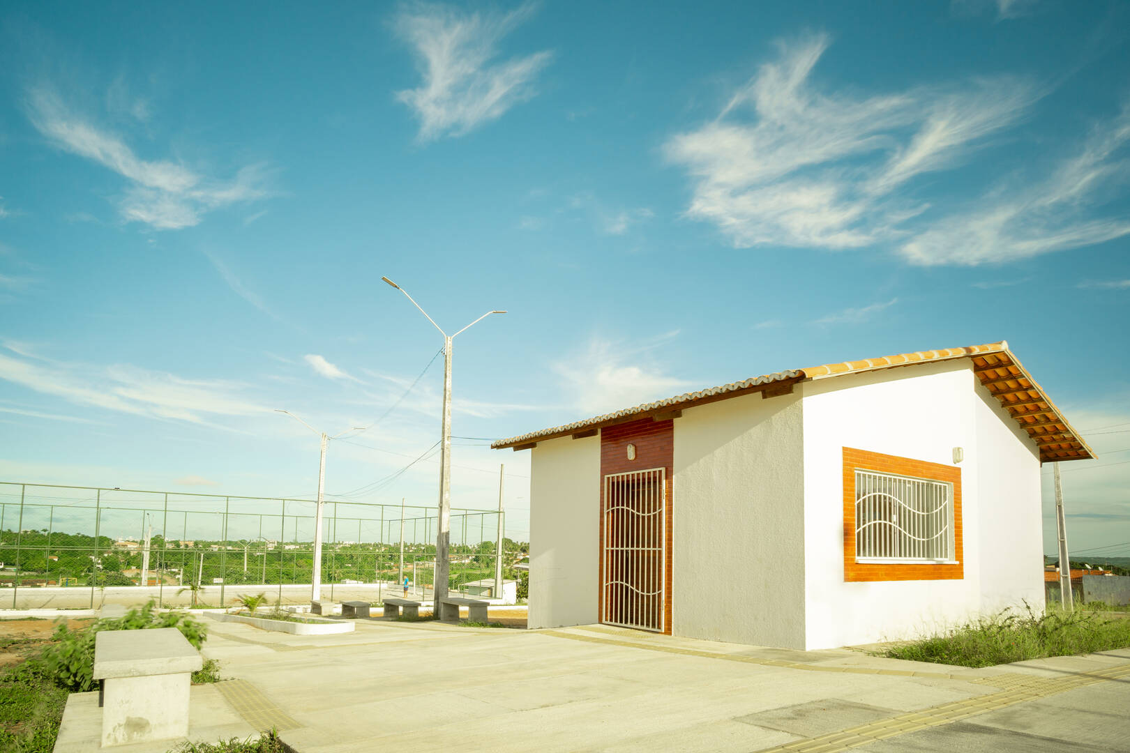 Casa à venda com 2 quartos, 69m² - Foto 4