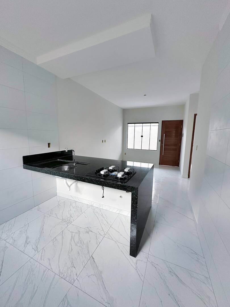 Casa à venda com 2 quartos, 67m² - Foto 5