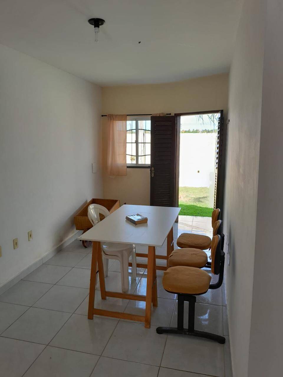 Casa à venda com 2 quartos, 75m² - Foto 6