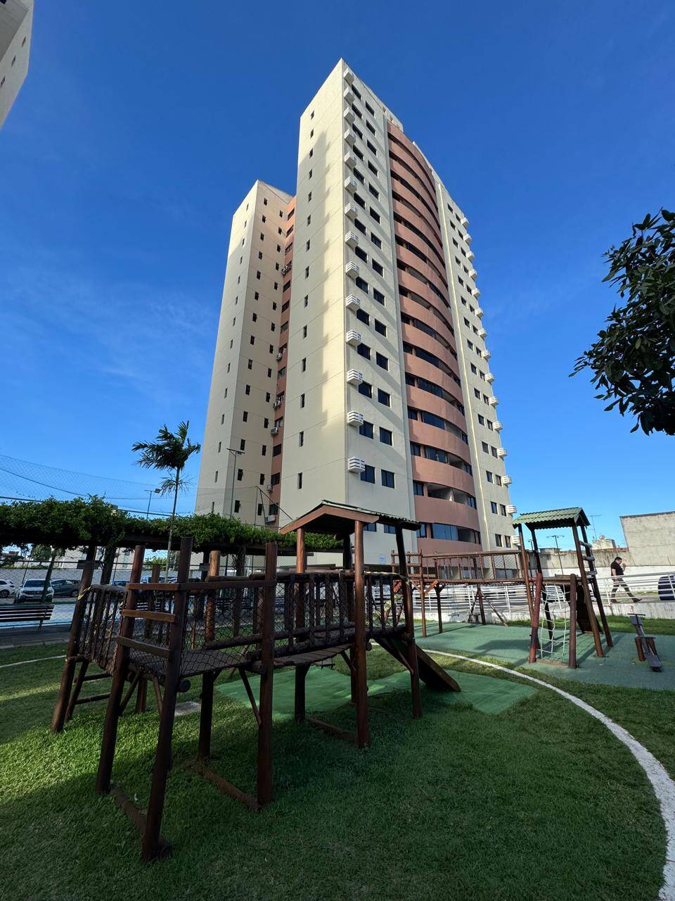 Apartamento à venda com 3 quartos, 85m² - Foto 13