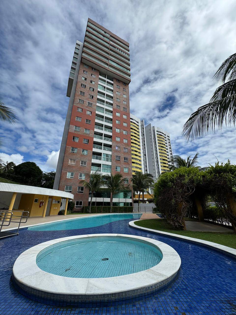 Apartamento à venda com 2 quartos, 55m² - Foto 2