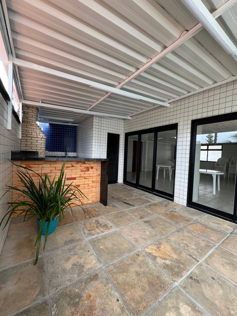Apartamento à venda com 3 quartos, 140m² - Foto 23