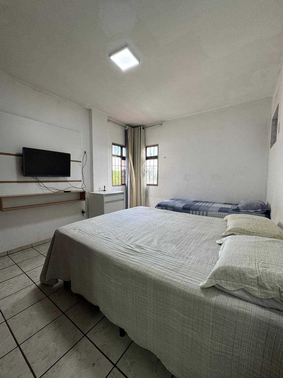 Apartamento à venda com 3 quartos, 140m² - Foto 9