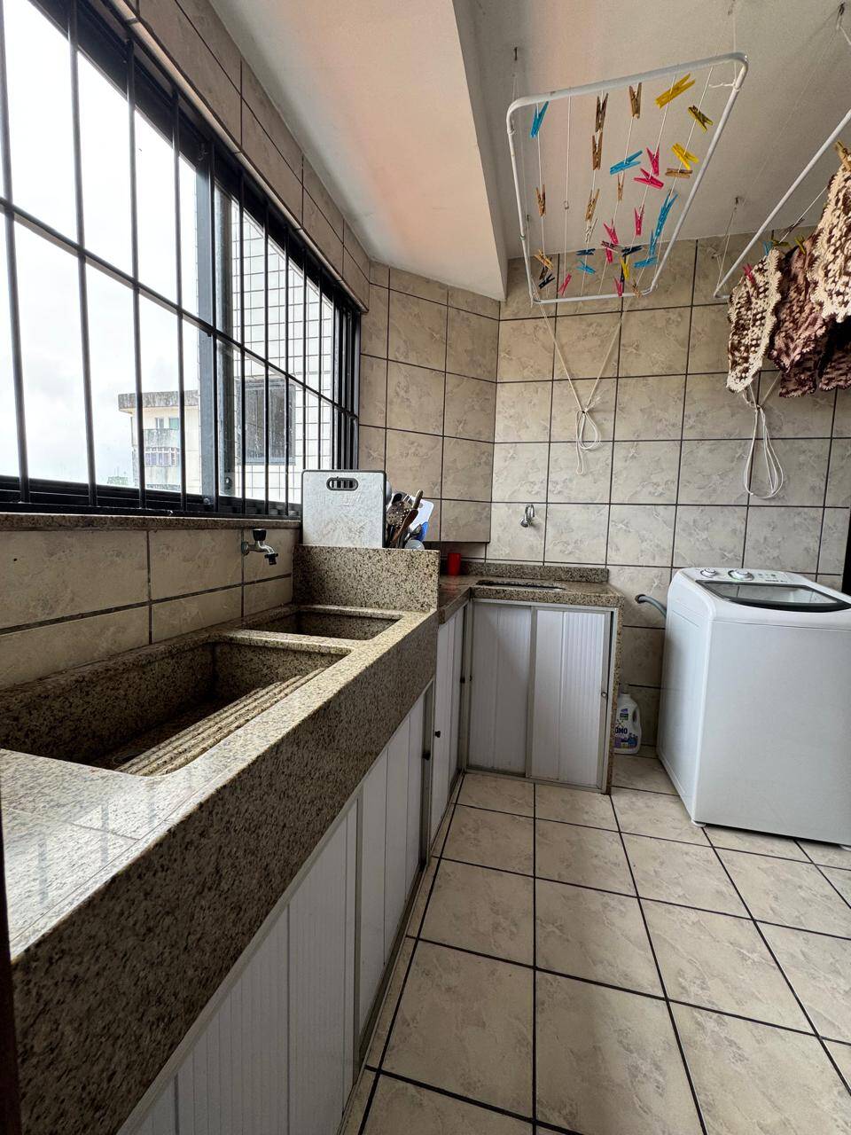 Apartamento à venda com 3 quartos, 140m² - Foto 19