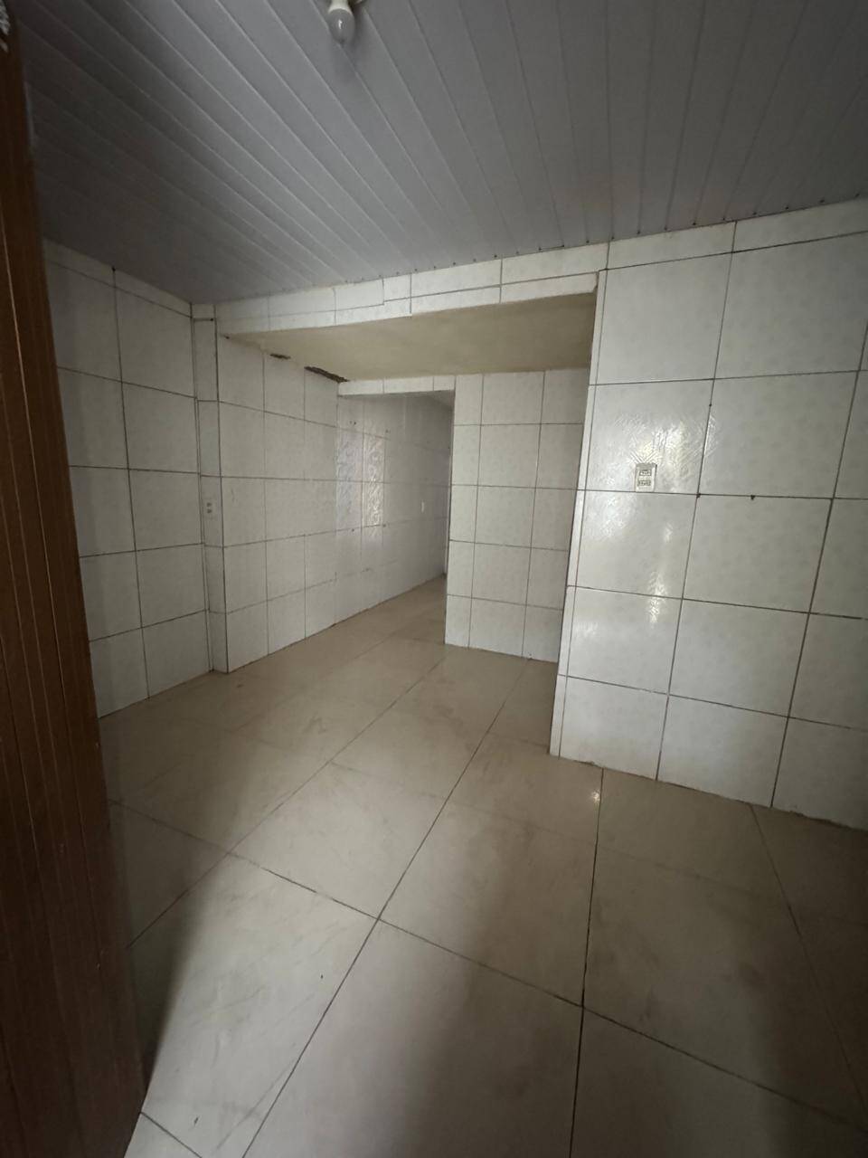 Casa à venda com 2 quartos, 105m² - Foto 8