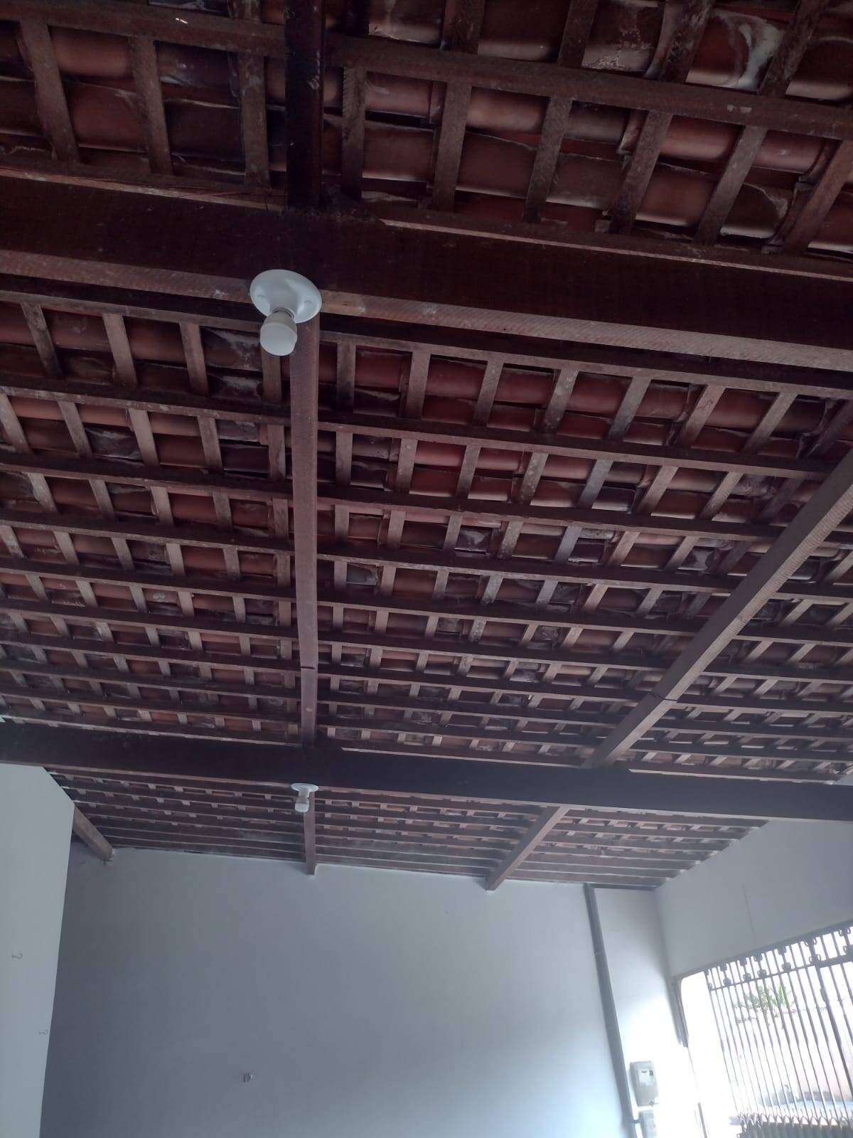 Casa para alugar com 5 quartos, 140m² - Foto 21