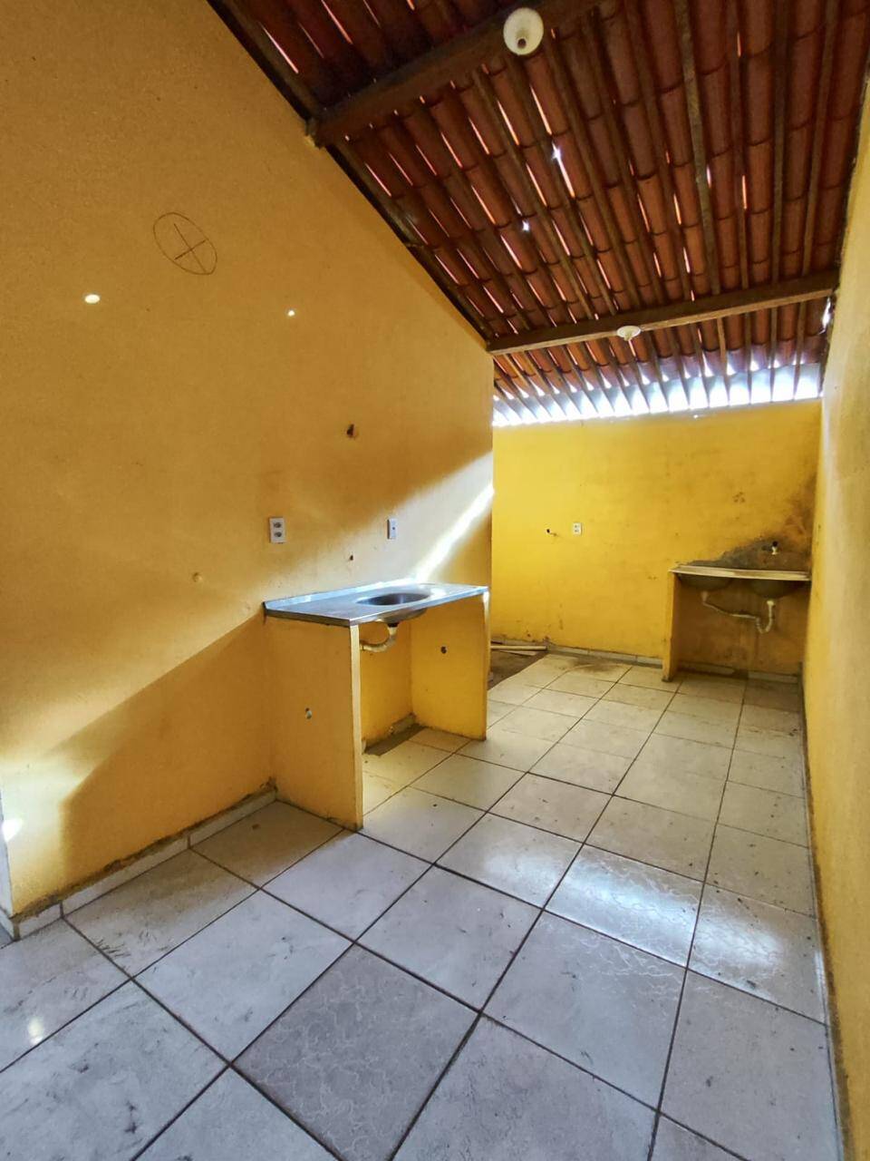 Casa à venda com 3 quartos, 85m² - Foto 6