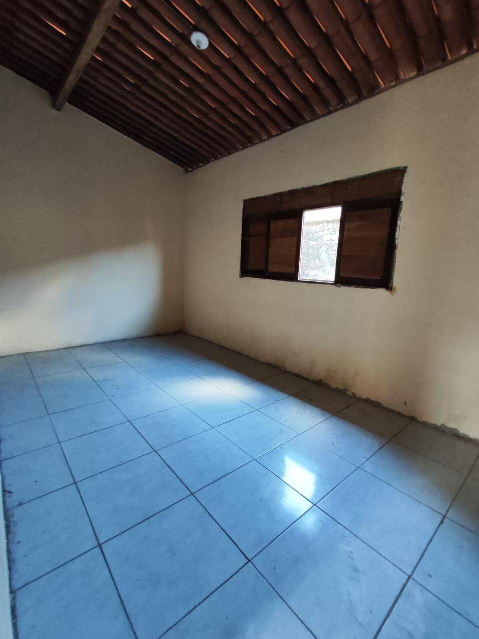Casa à venda com 3 quartos, 85m² - Foto 5