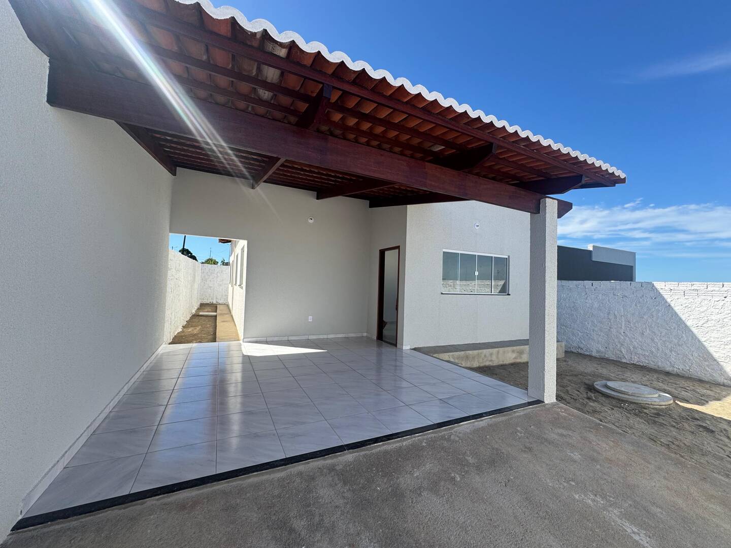 Casa à venda com 2 quartos, 89m² - Foto 3