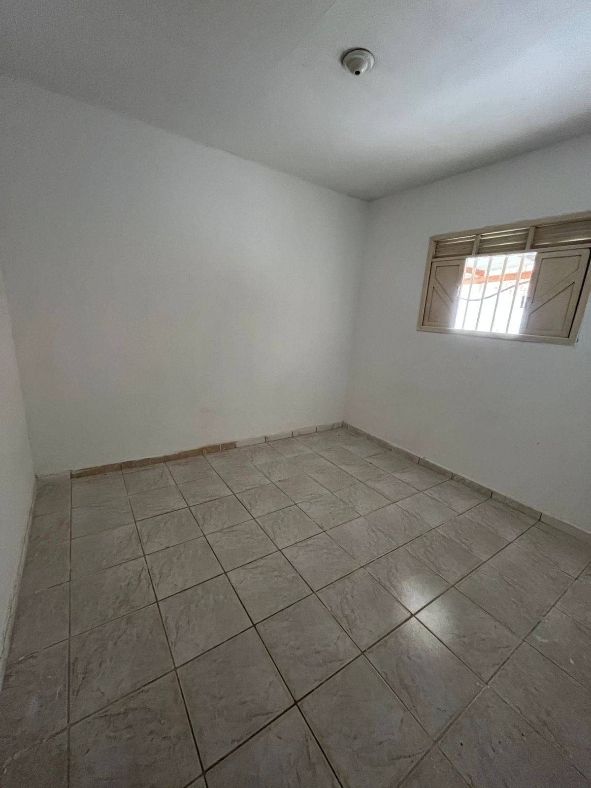 Casa, 2 quartos, 100 m² - Foto 2