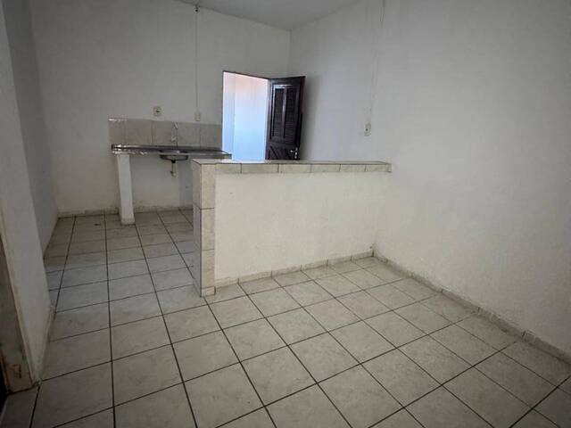 #255 - Casa para Locação em Natal - RN - 2
