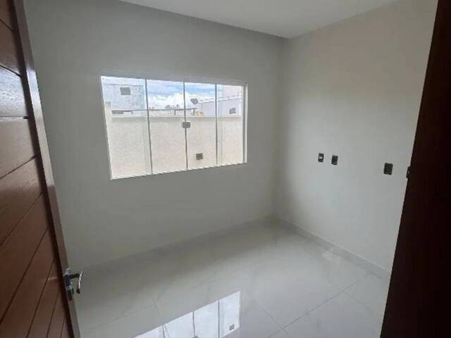 Casa para Venda em Parnamirim - 4