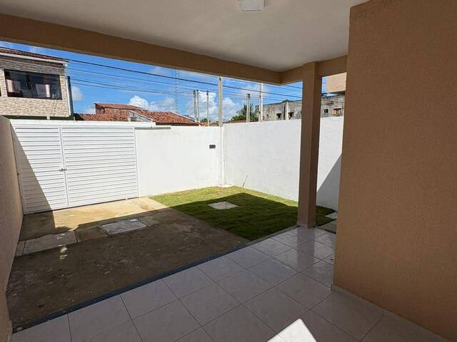 #316 - Casa para Venda em Parnamirim - RN