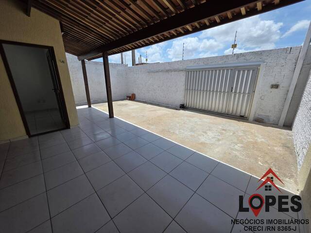 #319 - Casa para Venda em São Gonçalo do Amarante - RN